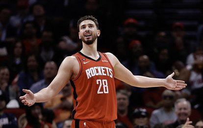 "Alperen Şengün'ün 22 Sayı Atarak Rockets'ı Clippers Karşısında Galibiyete Taşıdığı Gece!"