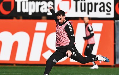 "Beşiktaş, Süper Lig'de Göztepe Hedefine Kilitlendi: Geçmiş Galibiyetlerin İzinde"